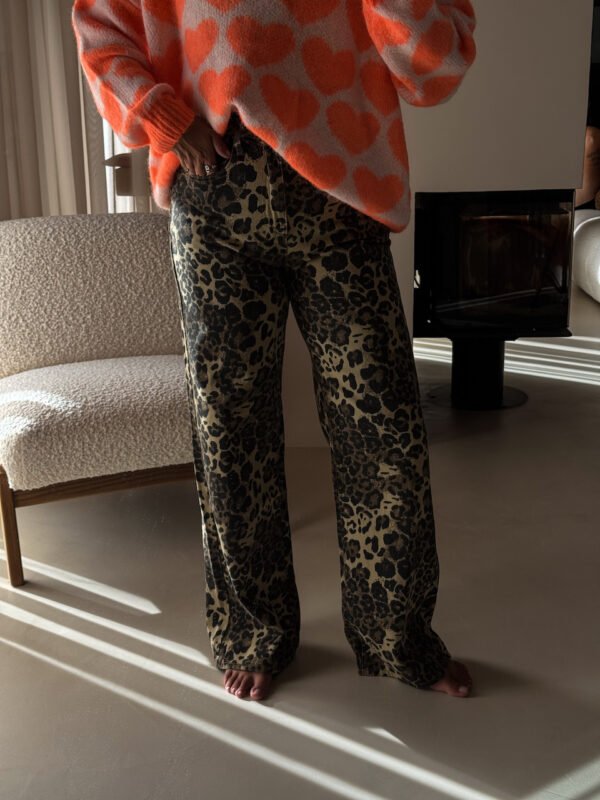 Leopard Jeans