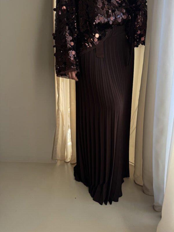 Brown Pleated Skirt with Elastic Waist