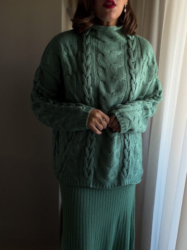 Green Jumper with Braids